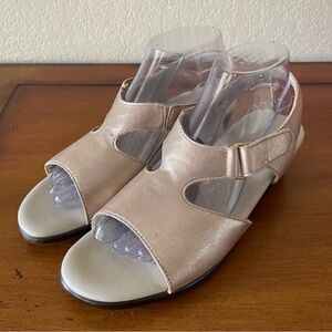 SAS Suntimer Sandals Womens 8.5 M Slingback Lusso Beige Bone Comfort Shoes